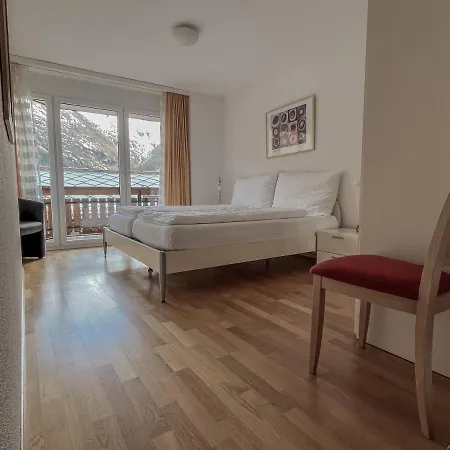 Chateau Апартаменты Зас-Фе