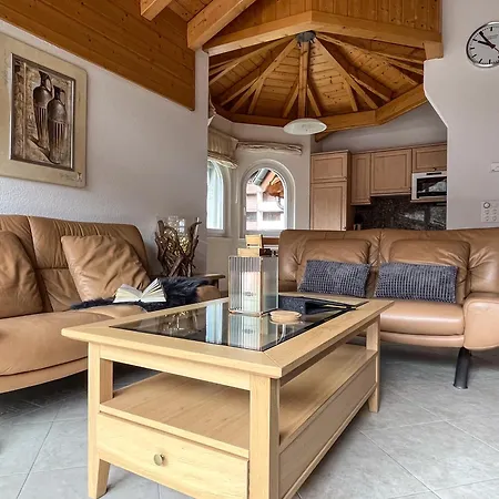 Chateau Apartman *