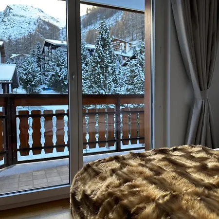 Апартаменты Chateau *