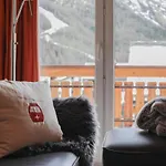 アパート Chateau