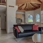 Chateau アパート *