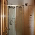 Chateau アパート サース フェー