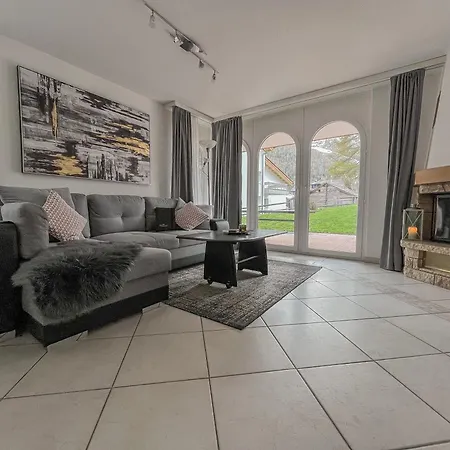 アパート Chateau サース フェー